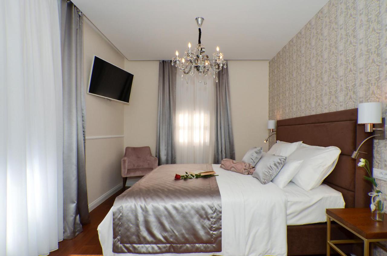 Rooms Valery Split Exteriör bild